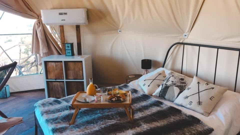 Hotel Cerchio Del Desiderio Glamping Retreat à Pescara Extérieur photo
