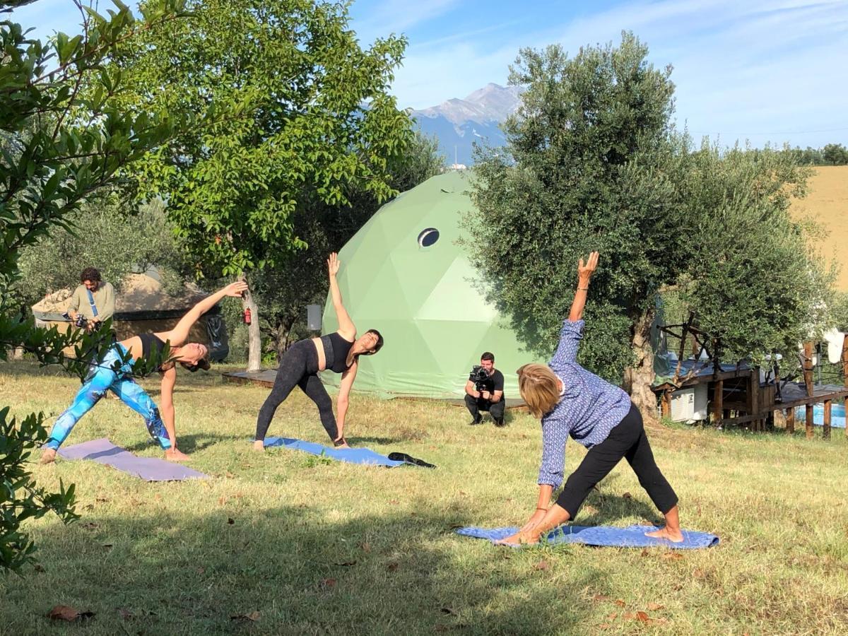 Hotel Cerchio Del Desiderio Glamping Retreat à Pescara Extérieur photo