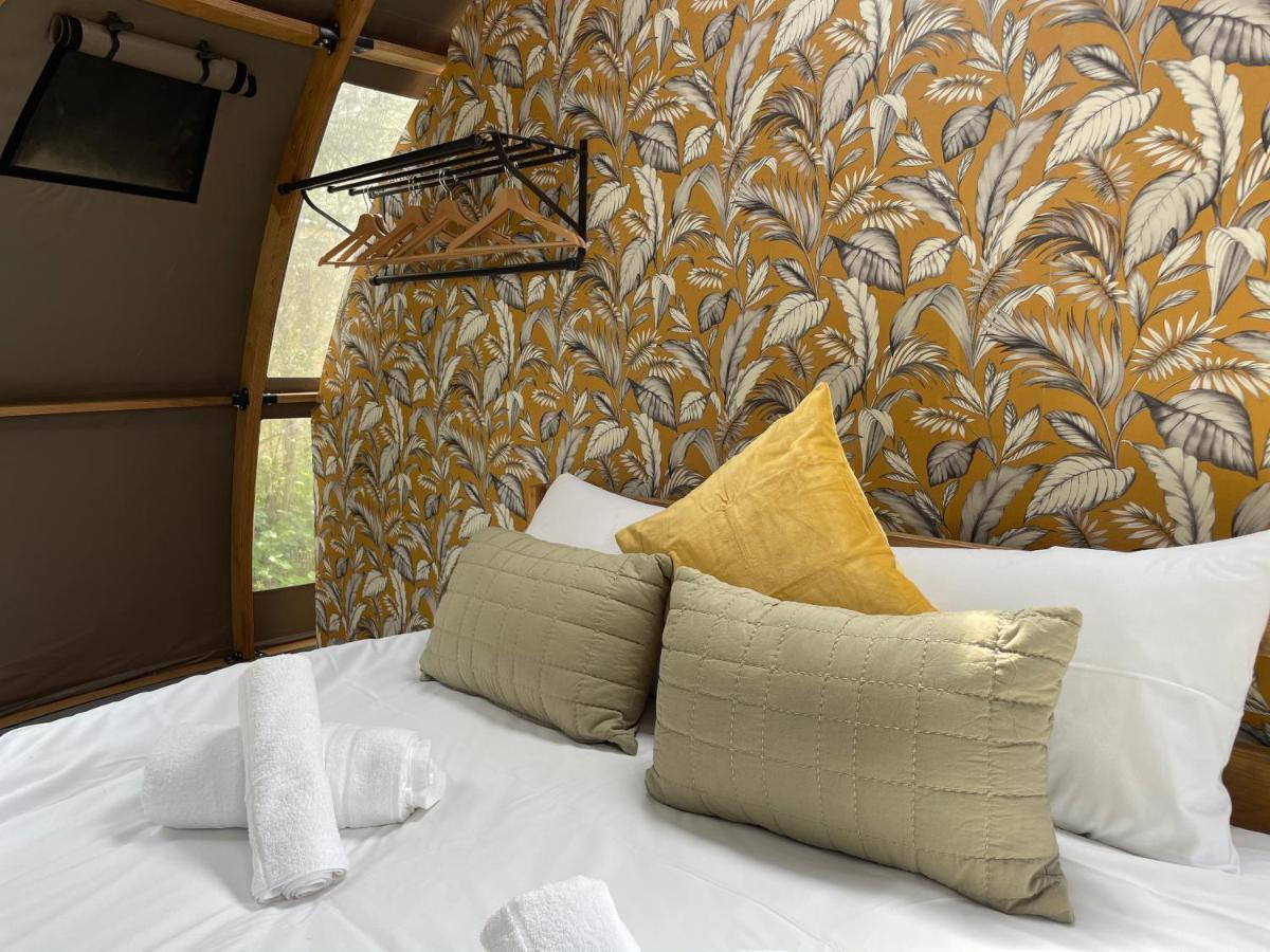 Hotel Cerchio Del Desiderio Glamping Retreat à Pescara Extérieur photo