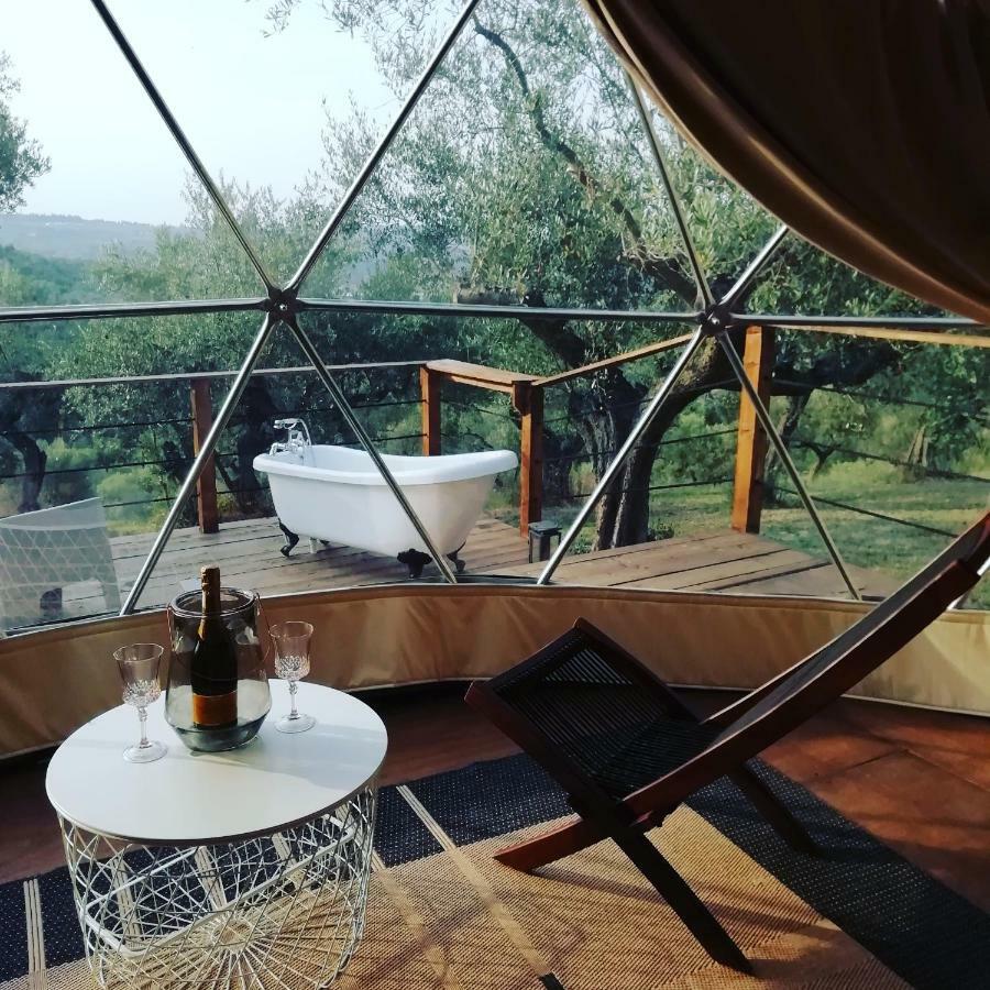 Hotel Cerchio Del Desiderio Glamping Retreat à Pescara Extérieur photo