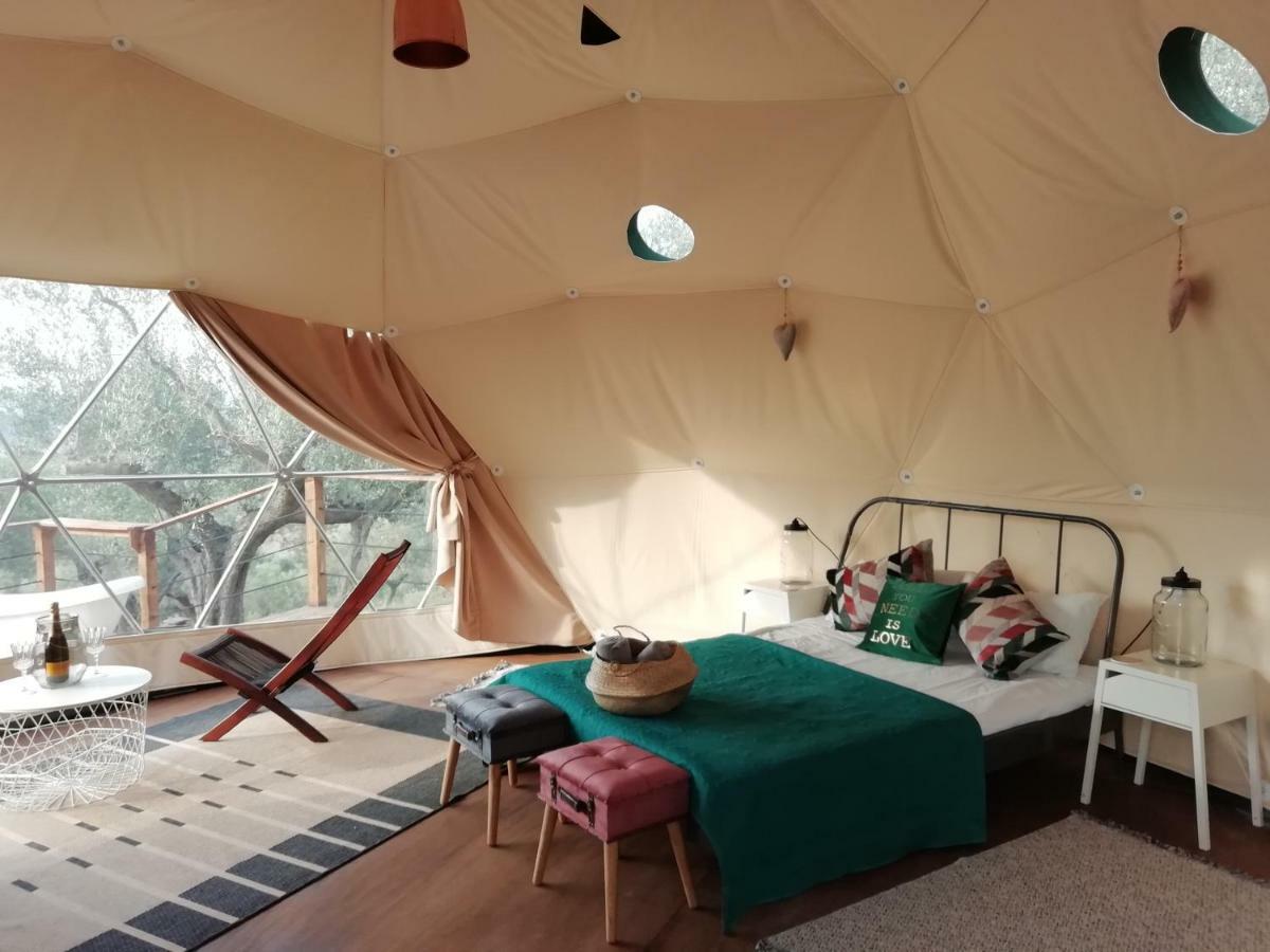 Hotel Cerchio Del Desiderio Glamping Retreat à Pescara Extérieur photo