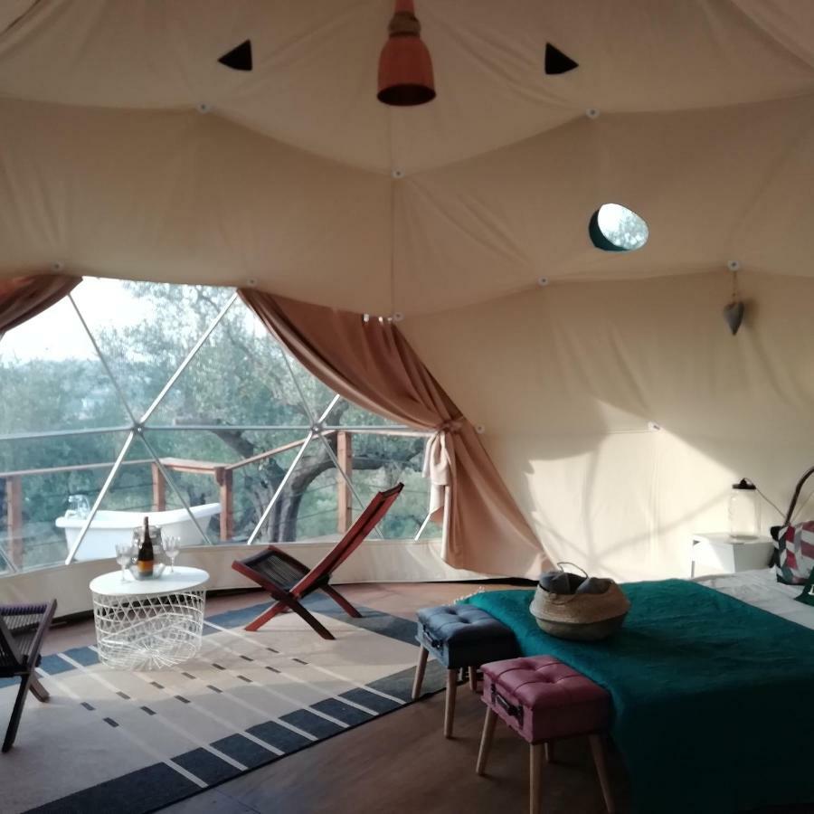 Hotel Cerchio Del Desiderio Glamping Retreat à Pescara Extérieur photo