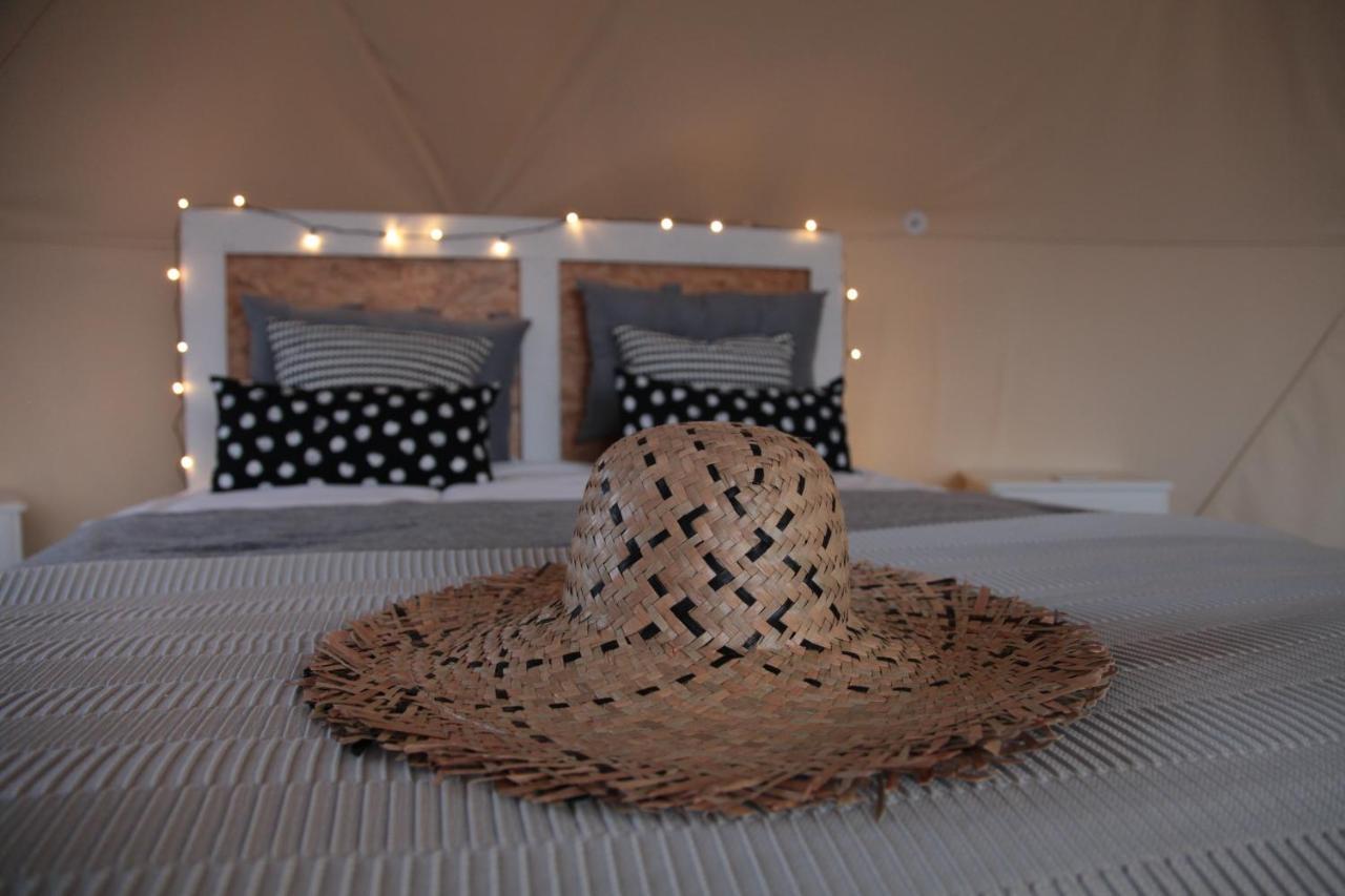 Hotel Cerchio Del Desiderio Glamping Retreat à Pescara Extérieur photo