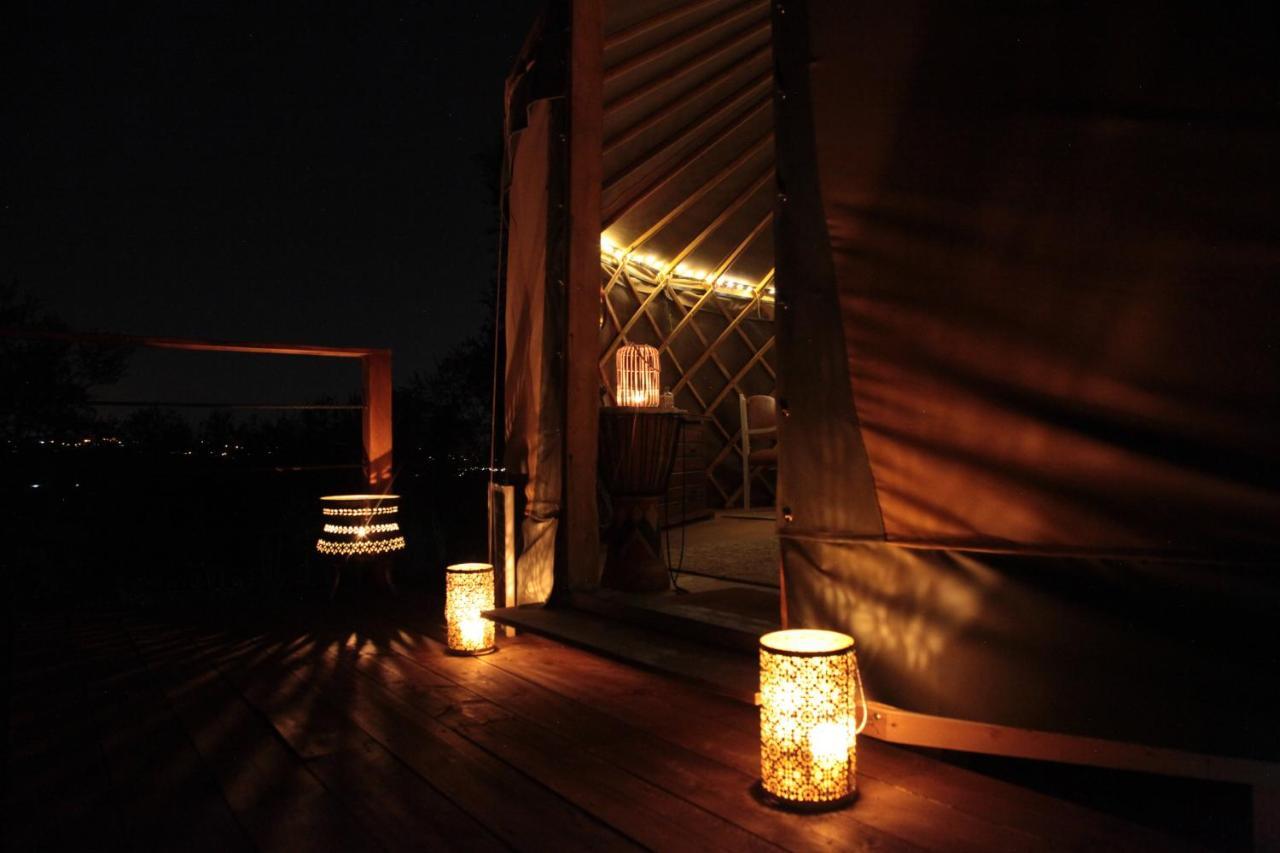 Hotel Cerchio Del Desiderio Glamping Retreat à Pescara Extérieur photo