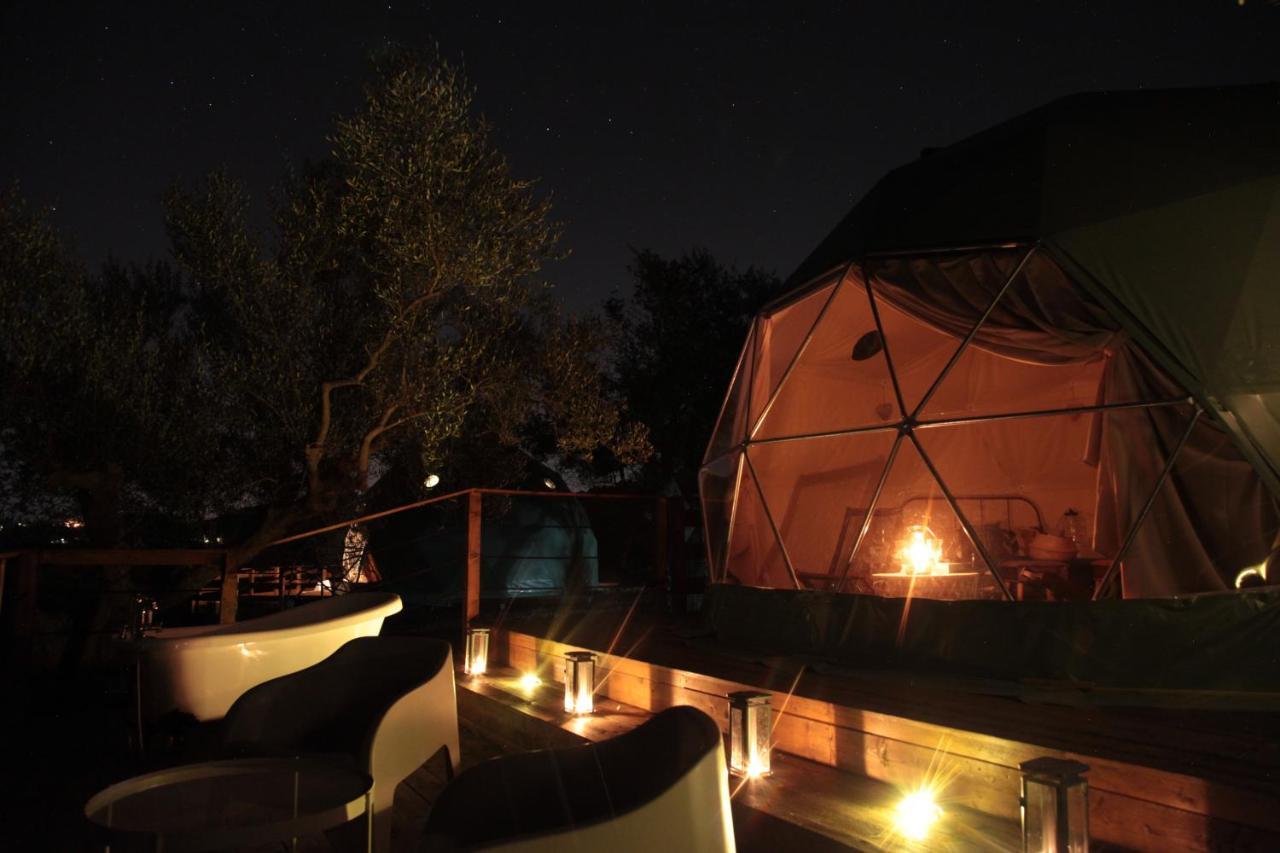 Hotel Cerchio Del Desiderio Glamping Retreat à Pescara Extérieur photo